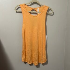 NWT! Balance Collection Brenna Singlet (Apricot‎ Nectar)